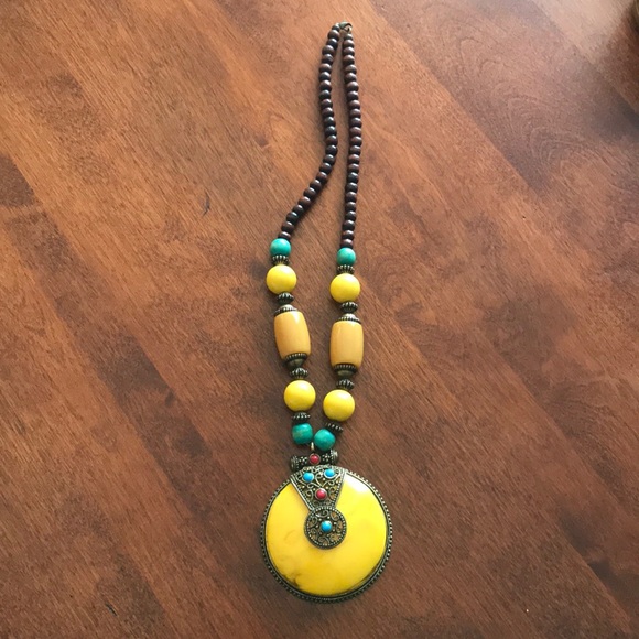Handmade statement necklace - Picture 8 of 8